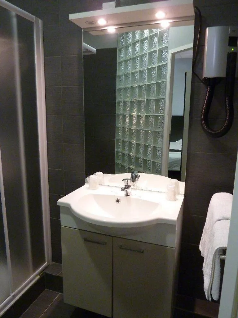 Hotel Villa Boeri Beausoleil 2*,  Frankrig